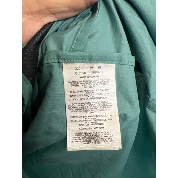 Mountain Hardwear womens size large 1/2 zip pullover nylon jacket - Picture 3 of 5